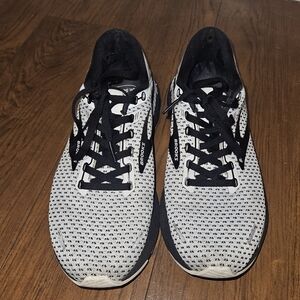 Womens Brooks Adrenaline GTS 22 Running Shoes